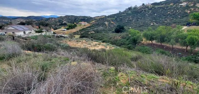 32480 Crooked Arrow Drive, Wildomar, CA 92595 - Image #2