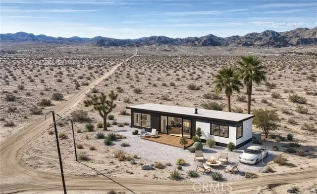64085 Desert Trail Dr, Joshua Tree, CA 92252 - Image #2