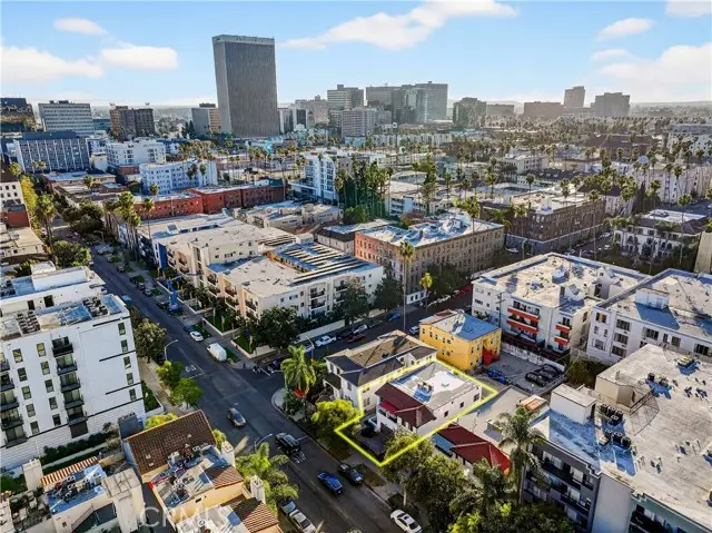 351 Catalina, Los Angeles, CA 90020 - #1