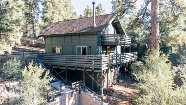 1140 Eagle Mountain Drive, Big Bear City, CA 92314