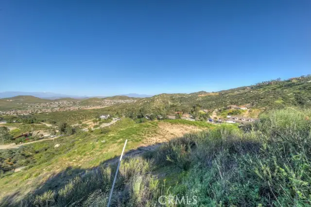 32465 Crooked Arrow, Wildomar, CA 92595 - #2
