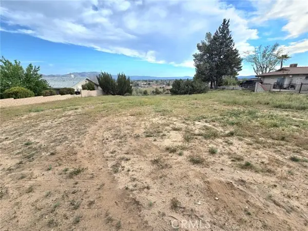 18155 Orange, Hesperia, CA 92345