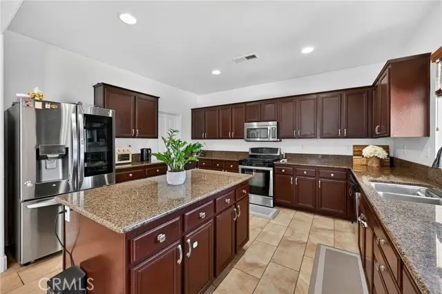 1043 Saltbush, Hemet, CA 92545 - #3