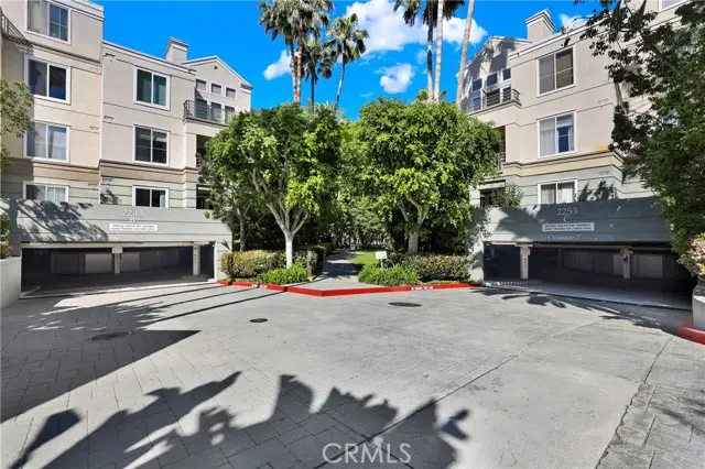 2253 Martin #410, Irvine, CA 92612 - #2