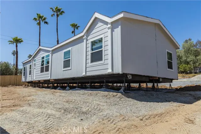 33510 Beverly Dr, Hemet, CA 92545 - #1