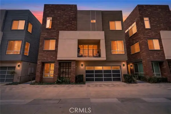 821 Brickyard, Costa Mesa, CA 92627