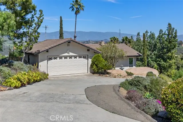 28410 Faircrest Way, Escondido, CA 92026 - #1