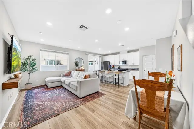 40500 Birchfield Drive, Temecula, CA 92591 - #3