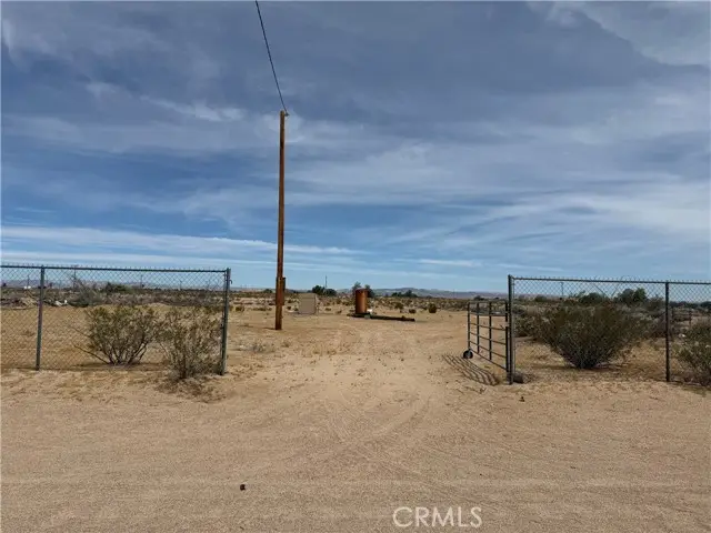 34805 Newberry, Newberry Springs, CA 92365 - #2