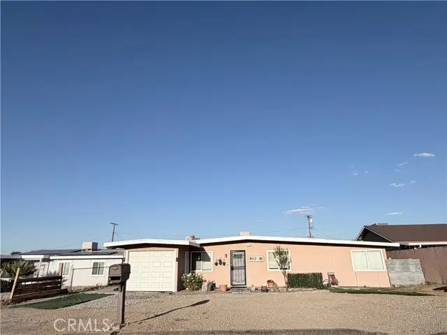 6327 Linda Lee Drive, Yucca Valley, CA 92284 - #1