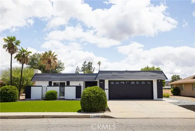 27800 Grosse Point, Sun City, CA 92586 - #1