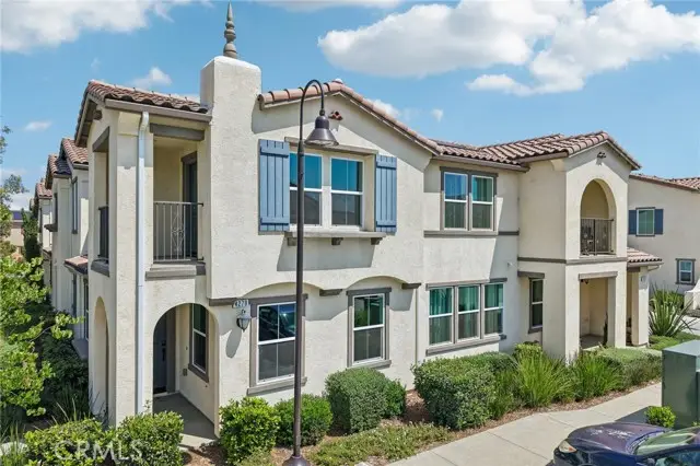 4279 Hermosa Paseo, Ontario, CA 91761 - #3