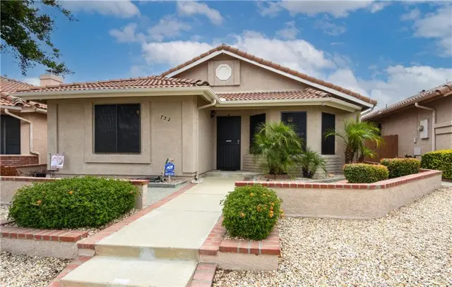 752 La Regal, Hemet, CA 92545 - #3