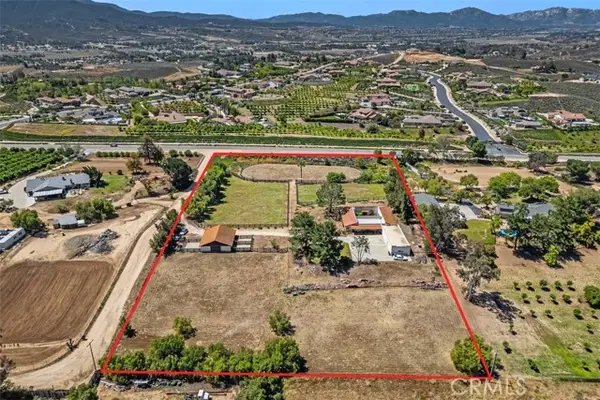35820 Pauba Road, Temecula, CA 92592
