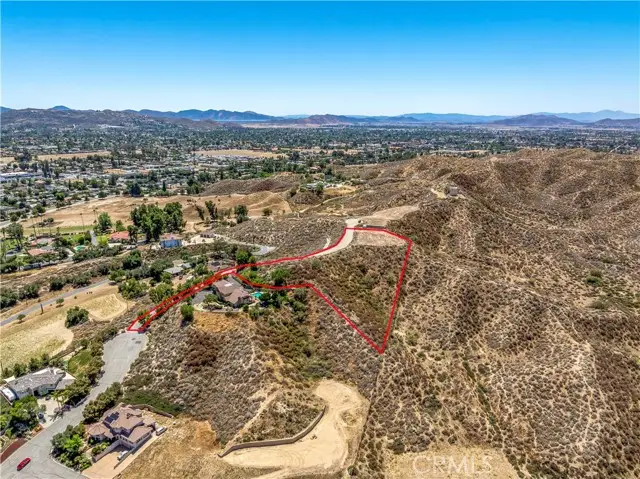 4020 Charlton Avenue, Hemet, CA 92544 - #3