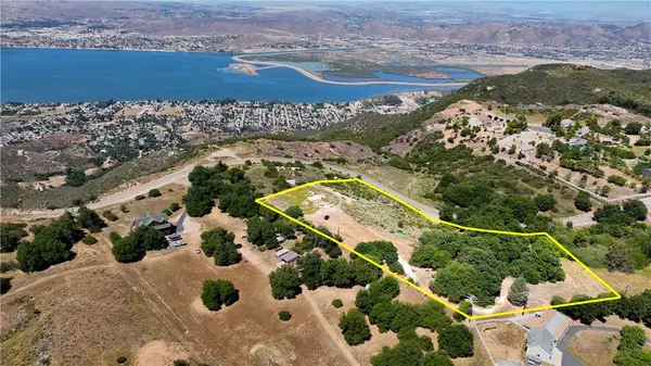 34561 Main Divide, Lake Elsinore, CA 92530