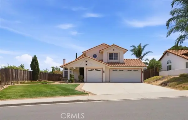 16514 Mountain, Lake Elsinore, CA 92530