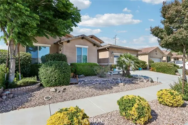 5562 Corte Portico, Hemet, CA 92545 - #1
