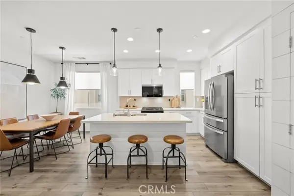 1323 Via Lucero, Oceanside, CA 92056