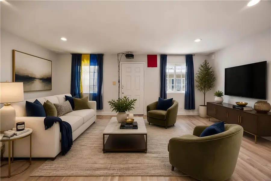 2217 Burroughs Street  #5, San Diego, CA 92111 - #3