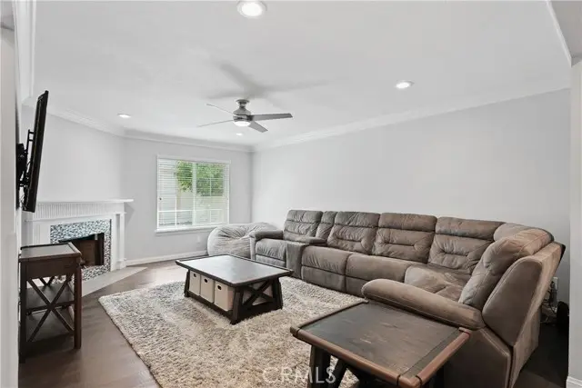 2186 Eiffel Circle, Upland, CA 91784 - #3