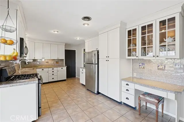 468 View, Santa Paula, CA 93060 - #3