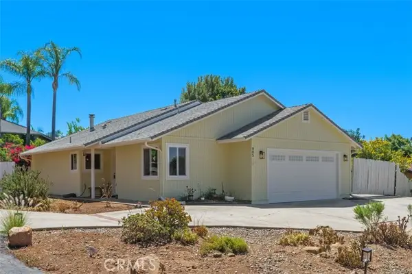 985 Main, Fallbrook, CA 92028