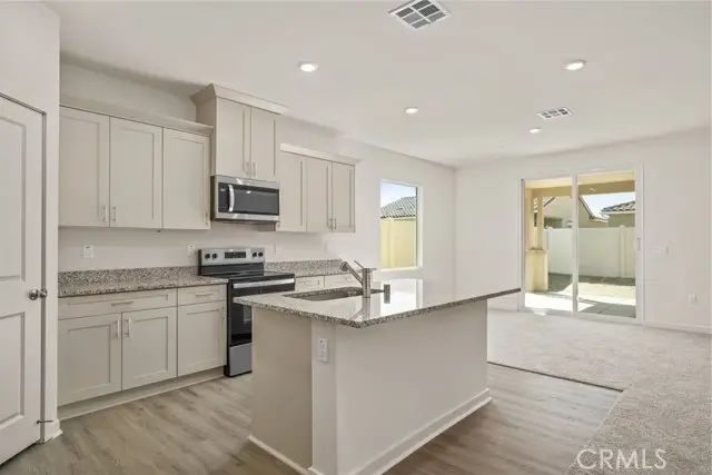 752 Lori Tree, San Jacinto, CA 92582 - #3