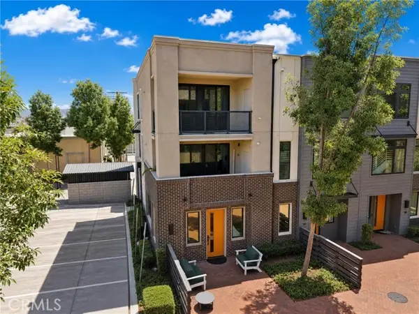 105 Galaxie, Covina, CA 91723