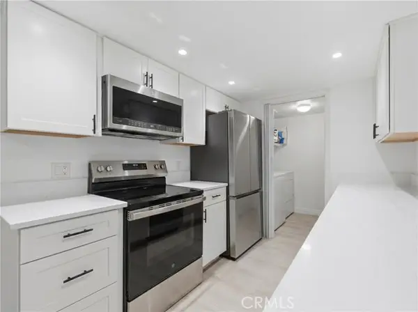 12023 Alta Carmel Court  #253, San Diego, CA 92128