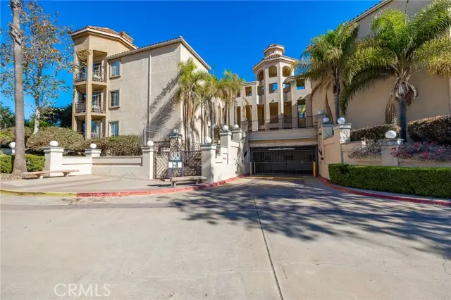 510 Camino De La Reina  #332, San Diego, CA 92108 - #2