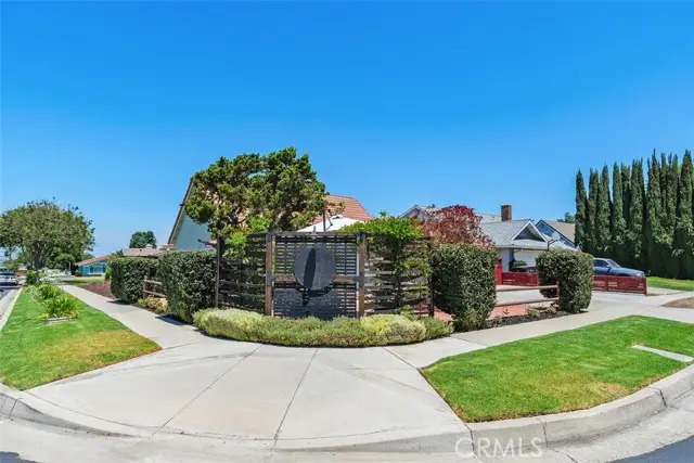 315 Monterey, Corona, CA 92879 - #2