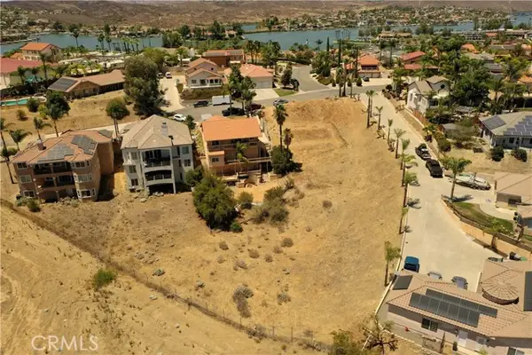 30450 Sparkle Drive, QUAIL VALLEY, CA 92587