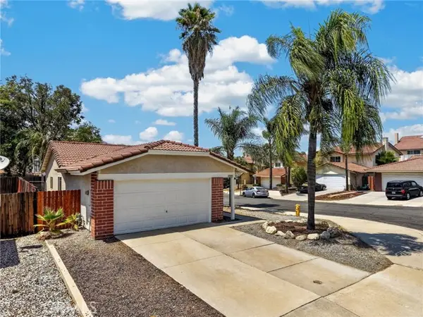 11221 Miners Trail, Moreno Valley, CA 92557