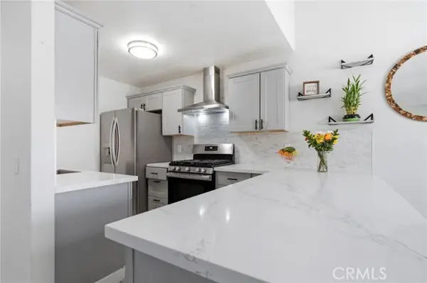1109 Monroe, Lake Elsinore, CA 92530