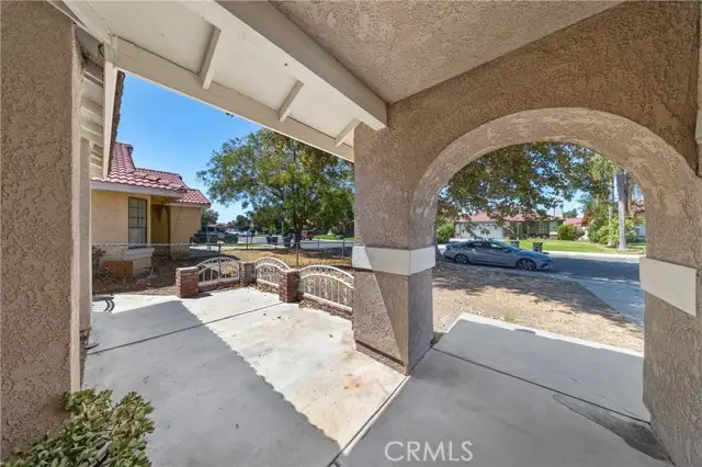 560 Boston Street, Hemet, CA 92545 - #2
