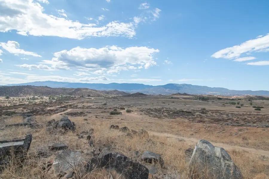 42122 Powerline Road, Hemet, CA 92543 - #2