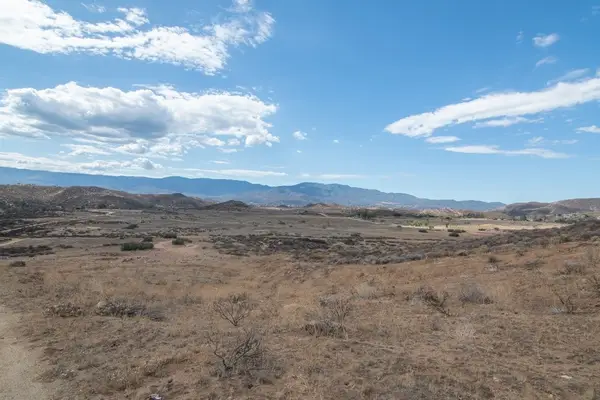 42212 Powerline Road, Hemet, CA 92543