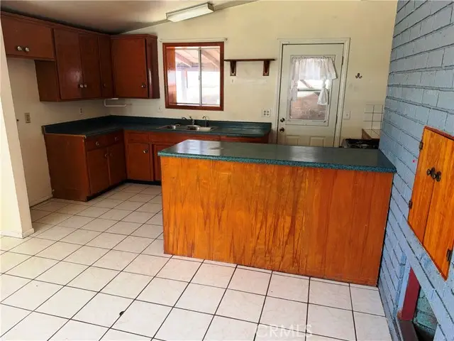 1121 Valiant, Lancaster, CA 93534 - #3