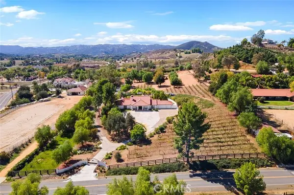 39555 Avenida Bonita, Murrieta, CA 92562
