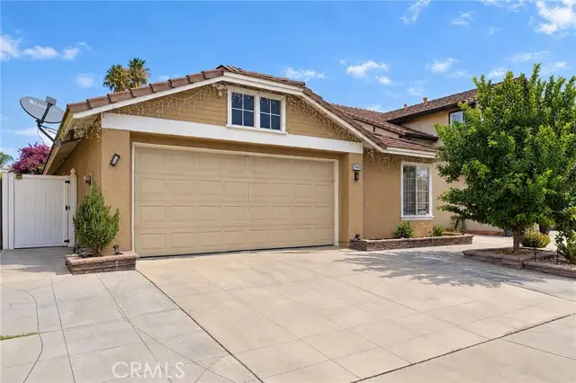 560 Coudures, Perris, CA 92571 - #2