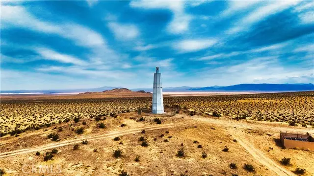 777 Valley Wells Road, Hinkley, CA 92347 - #3