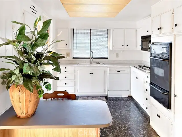 650 La Seda Rd  #3C, La Puente, CA 91744 - #2