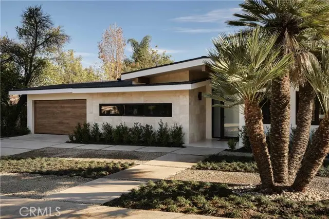 23740 Killion Street, Woodland Hills, CA 91367 - Image #2