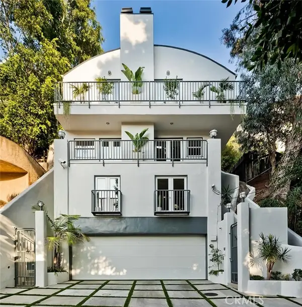 8374 Yucca Trail, Los Angeles, CA 90046