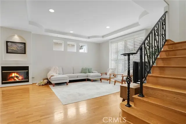 10623 Moorpark Street  #1, Toluca Lake, CA 91602 - #1