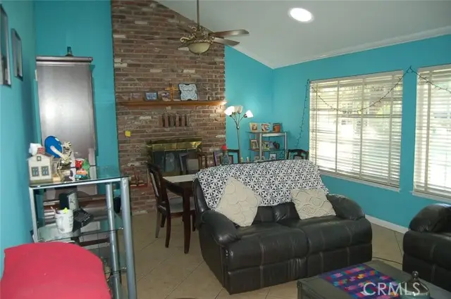 395 Tamarisk, Rialto, CA 92376 - #3