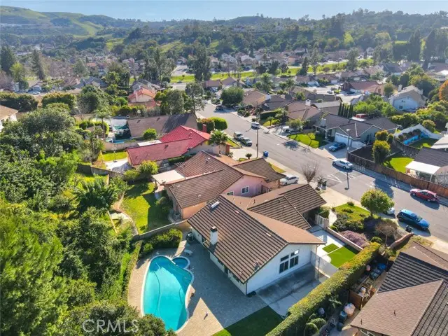 22 Gunsmoke, Pomona, CA 91766 - #2