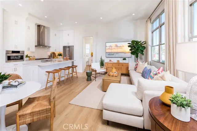 126 Sunnyside, Irvine, CA 92618 - #1