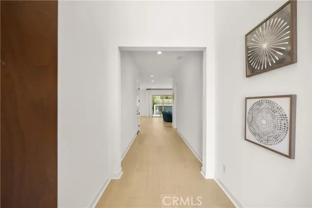 242 Sutters, Irvine, CA 92602 - Image #3